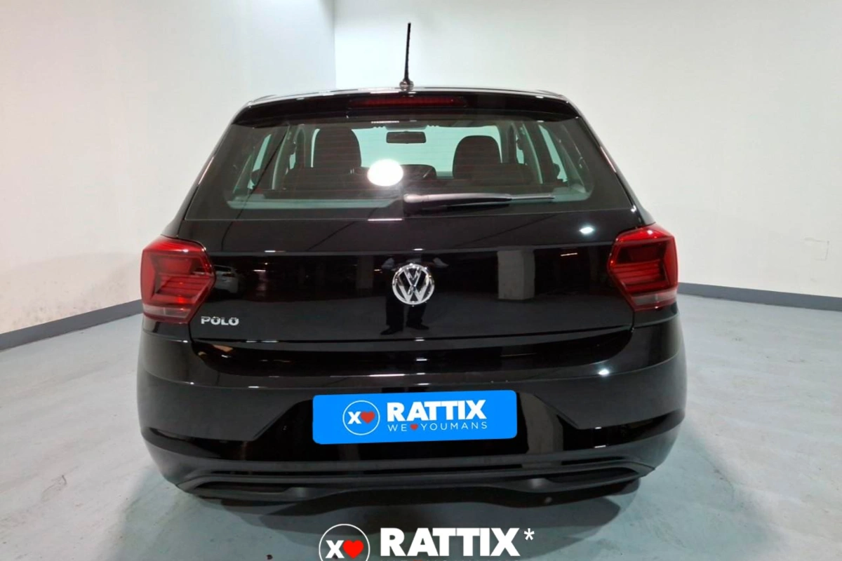 VOLKSWAGEN polo vi 2017 Polo 5p 1.0 mpi Comfortline 75cv